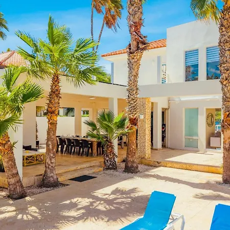 Blue Door Beach House By Bocobay-2